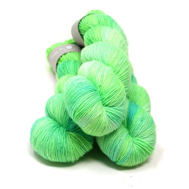 Qing Fibre Merino Single - Acid Apple