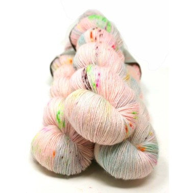 Qing Fibre Merino Single - Hummingbirds