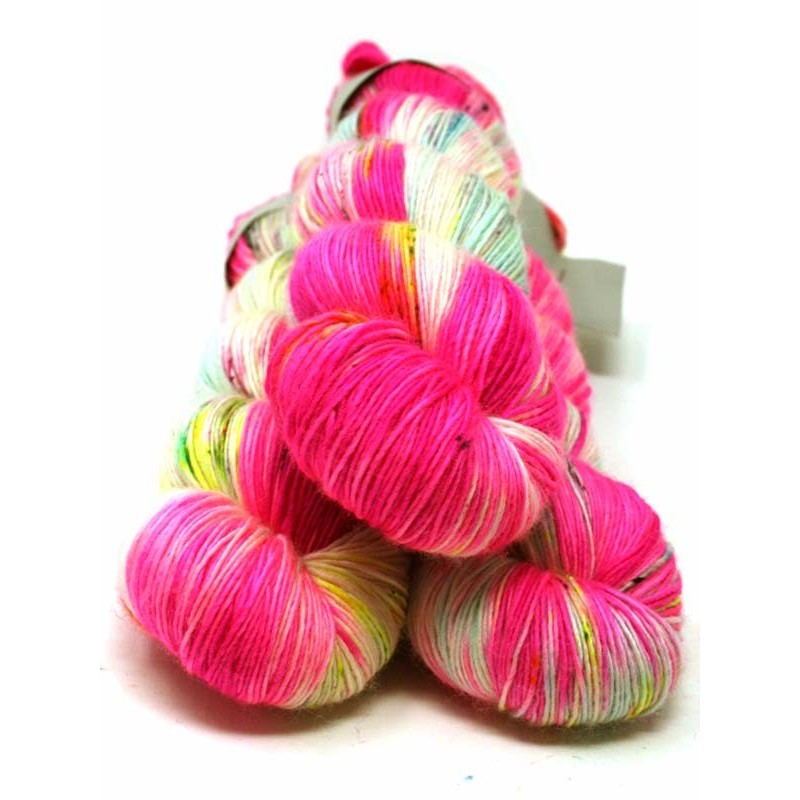 Qing Fibre Merino Single - Flamingo