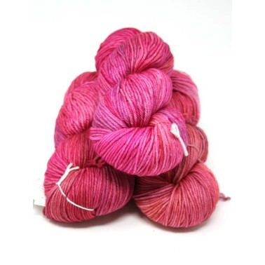 Malabrigo Rios English Rose 57 lana merino grosor worsted