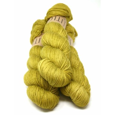 LITLG DK  Twist  - Golden Green 1