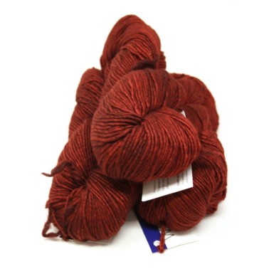  Malabrigo Worsted - Burgundy 041 hilo worsted ideal para proyectos rápidos