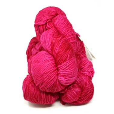 Malabrigo Worsted - Fucsia 093 hilo worsted ideal para proyectos rápidos