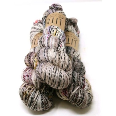 LITLG Zebra  -  Pressed Flowers