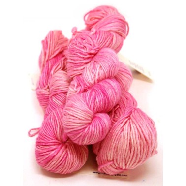 Silky Merino - Party Pink 427 fil Dk idéal pour un châle