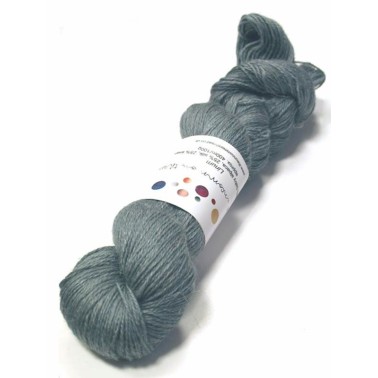 The Uncommon Thread Linum - Space Oddity