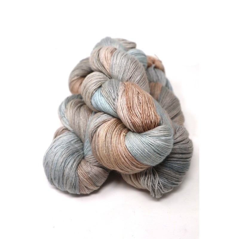 Fino Antique Lace 409
