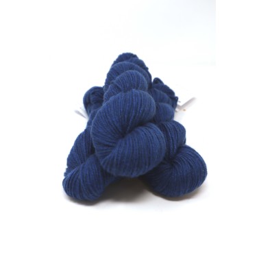 Myak - Baby Yak Medium * Healing Blue