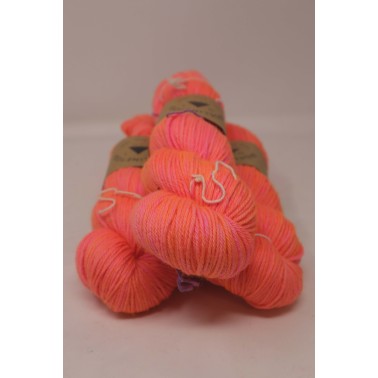 Tosh DK  -  Neon Peach