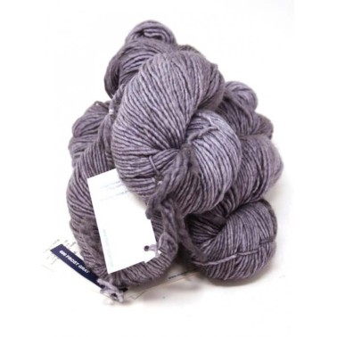 Malabrigo Worsted - Frost Gray 606 hilo worsted ideal para proyectos rápidos
