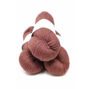 Olann  Yarns - Meara Oeno
