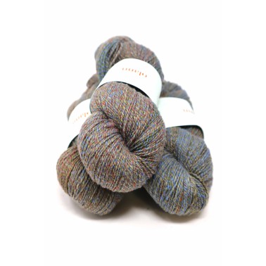 Olann  Yarns - Meara Cactus