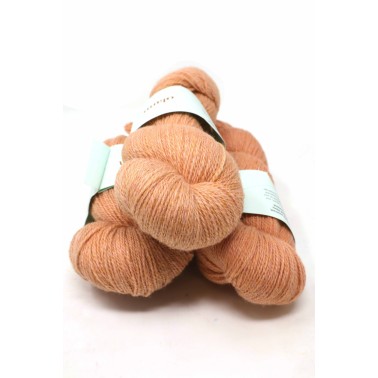 Olann  Yarns - Meara Luna
