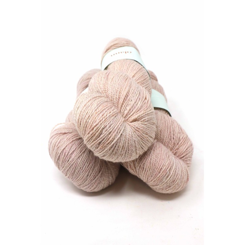 Olann  Yarns - Meara Lint