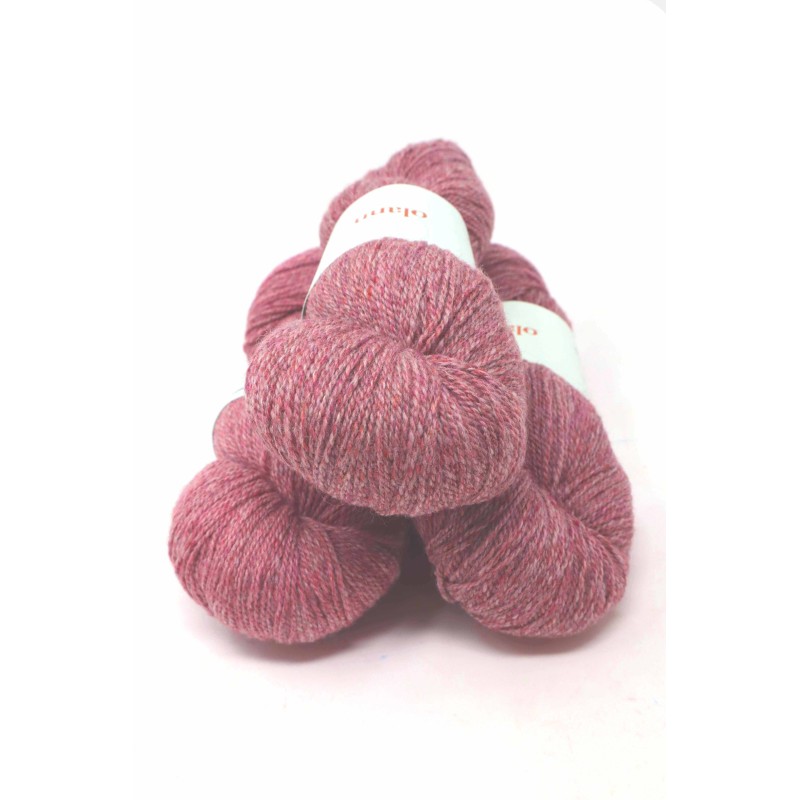 Olann  Yarns - Meara  Uimhir a * Tri