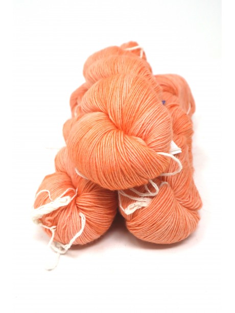 Lace - Apricot 72