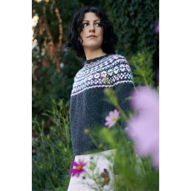 Laine Magazine - Knits from the LYS Espace Tricot Preorder