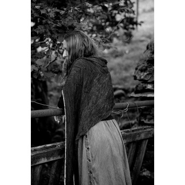 Laine Magazine - A Little Book of Moon-Inspired Shawls by Pauliina Kuunsola Preorder