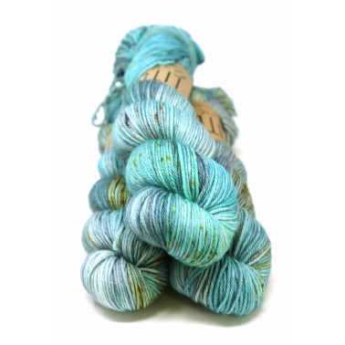 LITLG DK  Twist - Lough Corrib