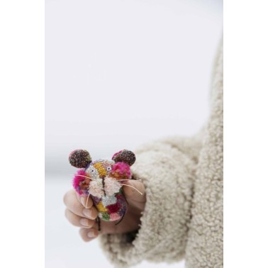 Laine Magazine - Tiny Friends: A Guide to Mosaic Embroidery Presale