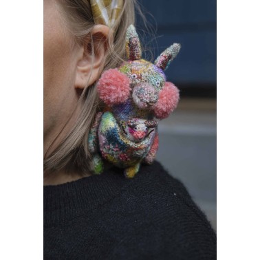 Laine Magazine - Tiny Friends: A Guide to Mosaic Embroidery Presale