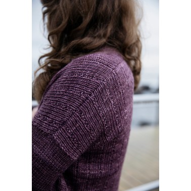 Laine Magazine Soothing Stitches: Knits for a quiet mind Pauliina Kuunsola