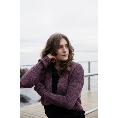 Laine Magazine Soothing Stitches: Knits for a quiet mind Pauliina Kuunsola