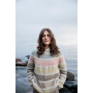 Laine Magazine Soothing Stitches: Knits for a quiet mind Pauliina Kuunsola