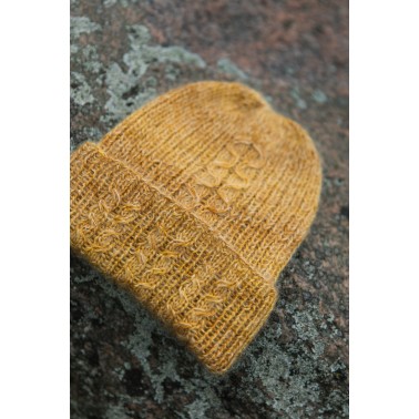 Laine Magazine Soothing Stitches: Knits for a quiet mind Pauliina Kuunsola