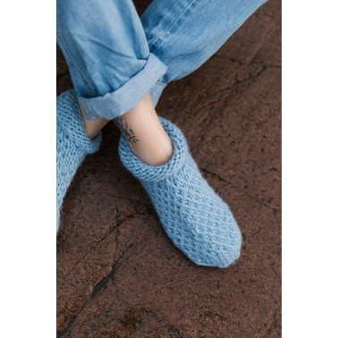 Laine Magazine Soothing Stitches: Knits for a quiet mind Pauliina Kuunsola