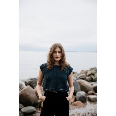 Laine Magazine Soothing Stitches: Knits for a quiet mind Pauliina Kuunsola
