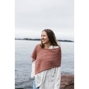 Laine Magazine Soothing Stitches: Knits for a quiet mind Pauliina Kuunsola
