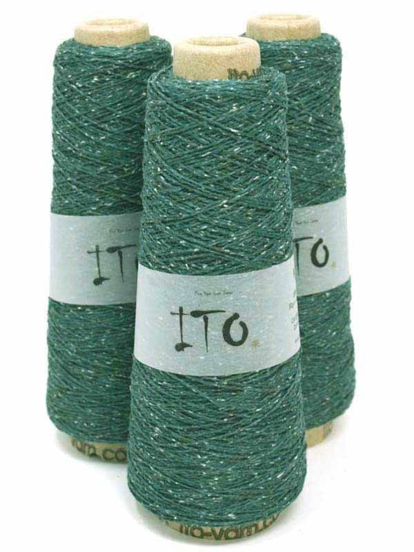 Ito Kinu Pool Green seda orgánica de uso tanto sport como elegante