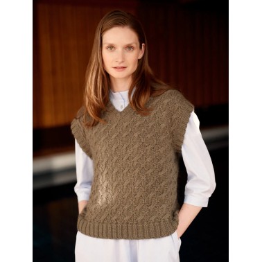 Laine Magazine Entwined: Cables, Lace and Knitted Textures BY MEIJU KALLIO Presale