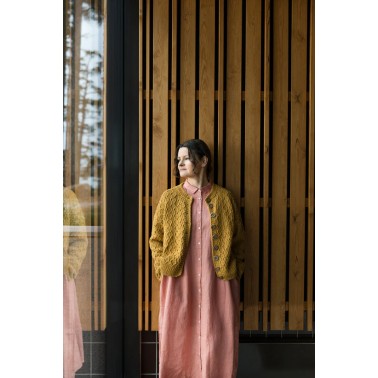 Laine Magazine Entwined: Cables, Lace and Knitted Textures BY MEIJU KALLIO Presale