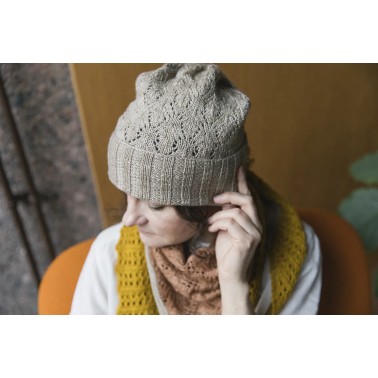 Laine Magazine Entwined: Cables, Lace and Knitted Textures BY MEIJU KALLIO Presale