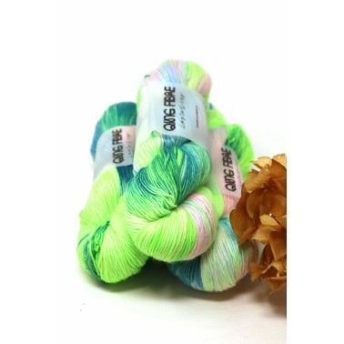 Qing Fibre Merino Singles Poison Ivy