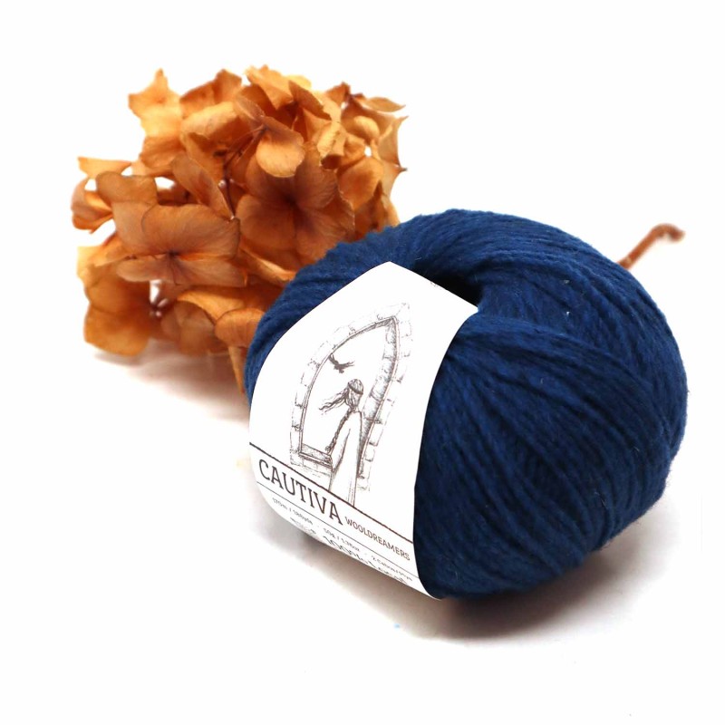 Wool Dreamers - Cautiva 952G Electric Blue