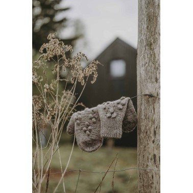 Laine Magazine Seasons of Stitches by Justyna Lorkowska