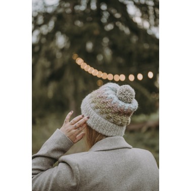 Laine Magazine Seasons of Stitches by Justyna Lorkowska