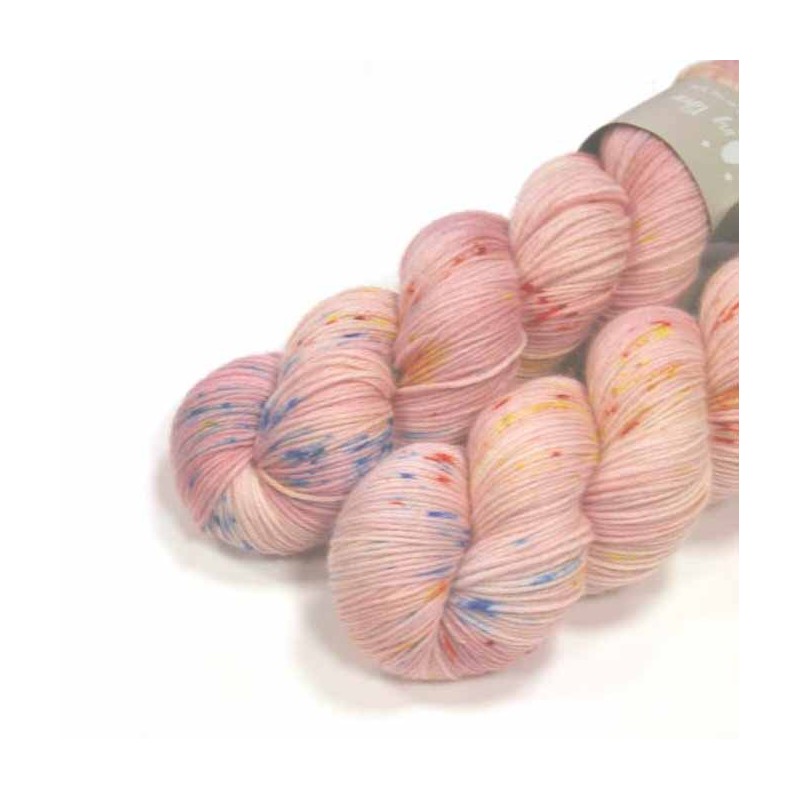 Qing Fibre Super Soft Sock - Berry Milkshake mezcla de cachemira y merino