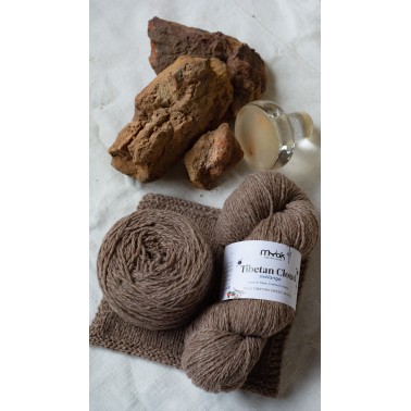 mYak Tibetan Cloud Hazelnut