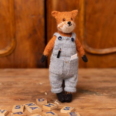 Laine Magazine - Mouche & Friends: Seamless Toys to Knit and Love by Cinthia Vallet Presale