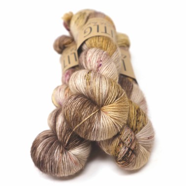 LITLG Singles  - Weathered 100% Superwash Merino premium , de un solo cabo single ply  tipo fingering