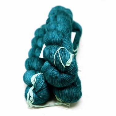 Lace Emerald 135