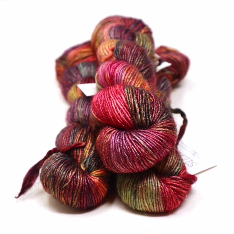 Silky Merino Diana 886 red version