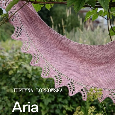 Laine Magazine 52 Weeks of One-Skein Knits