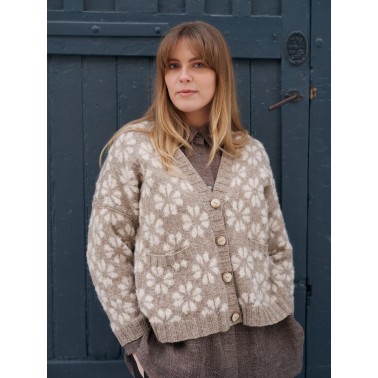 Laine Magazine Issue 31 Layers Presale Mid November