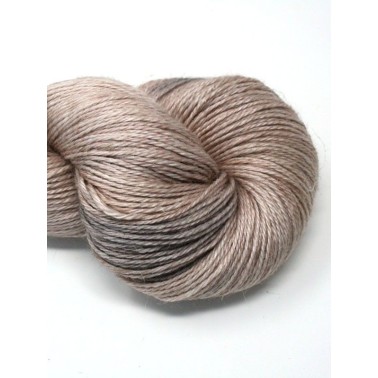 The Uncommon Thread Linum - Tea Smoked