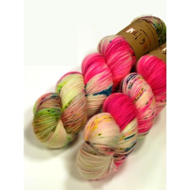 Qing Fibre Super Soft Sock - Flamingo